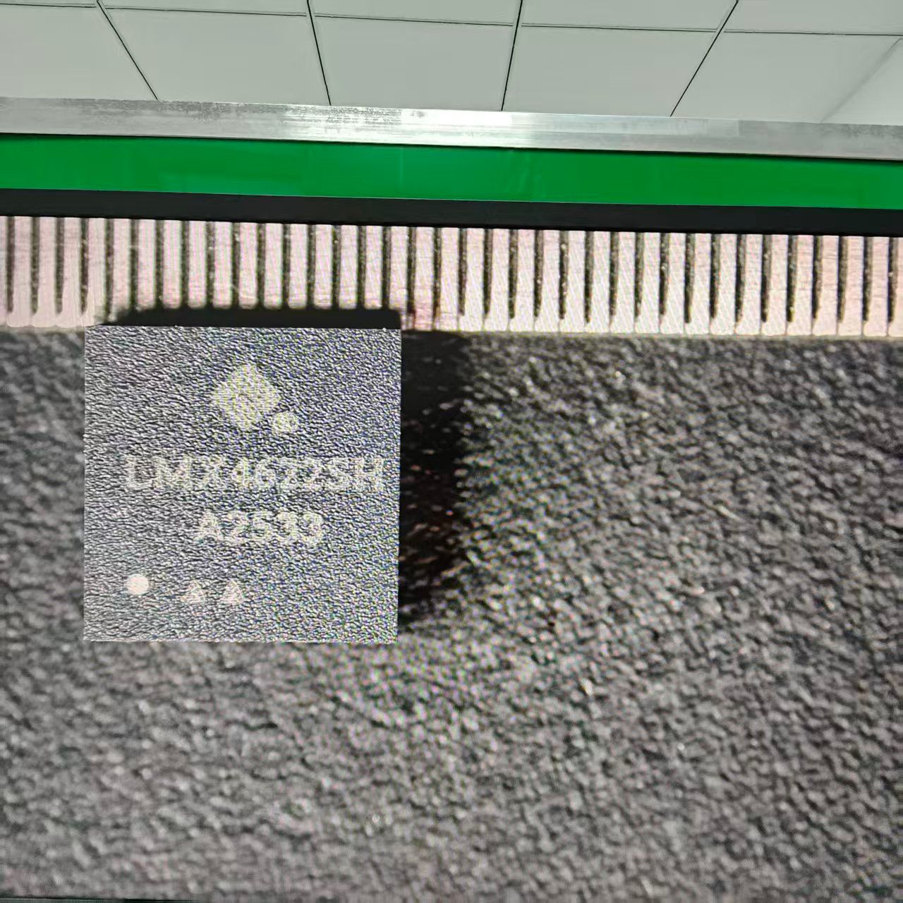 LMX4622SH